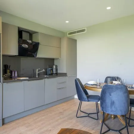 Splendid Close To Beach In Bodrum Apartmán